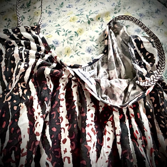 FRENCH CONNECTION Chic Coverup/BlouseOn with Braided Silver Straps, Rayon Size M - Picture 5 of 12